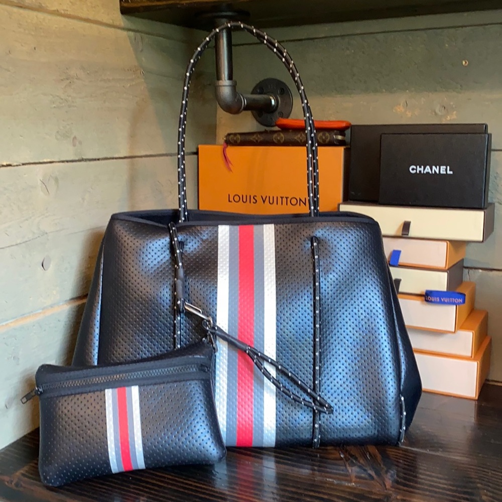 Haute shore Tote and Pochette